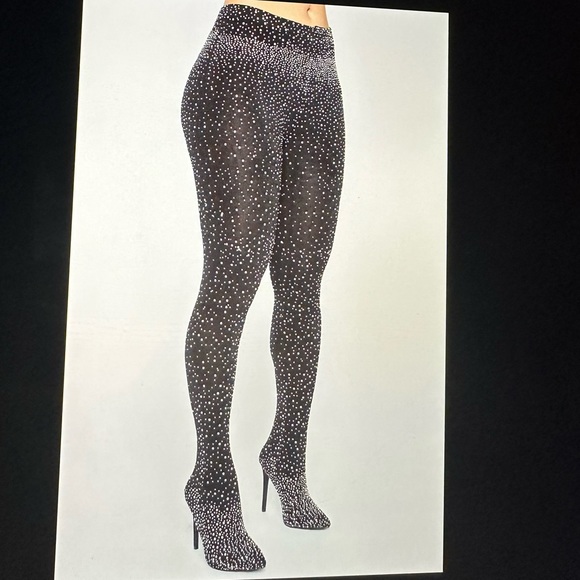 Heeled pant in size 6 - Picture 3 of 4